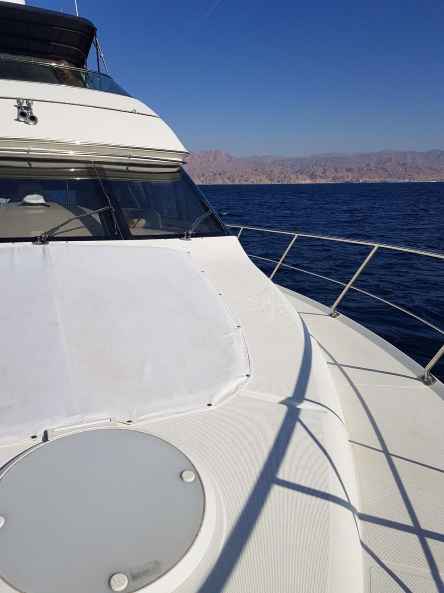 Luxury Exclusive Fully Air Conditioned 3bdr Yacht
